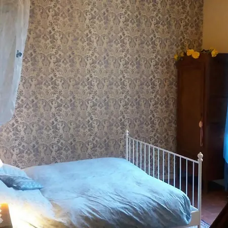 Bed & Breakfast Arianna Lari