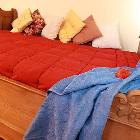 Bed and Breakfast Arianna Lari